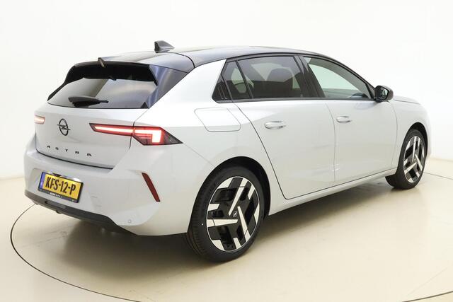 Opel ASTRA Electric 58 kWh Ultimate | Nieuw model! | LED matrix | Panoramadak | Camera's rondom | AGR stoelen | Stoelverwarming | Navigatie