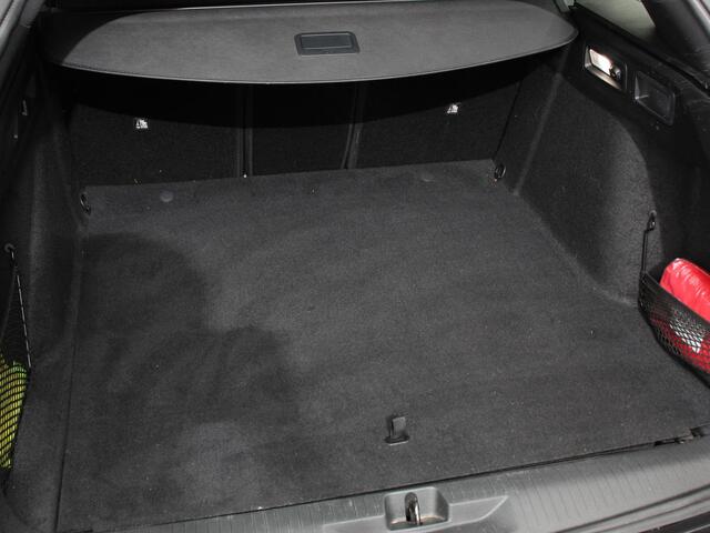 Opel ASTRA Sports Tourer 1.2 Turbo 130pk Automaat Ultimate Panoramadak Navigatie Apple Carplay/Android Auto 360 Camera Parkeersensoren Adaptive Cruise Control Full LED Stoel-en stuurverwarming Virtual Cockpit Climate Control Lichtmetalen velgen