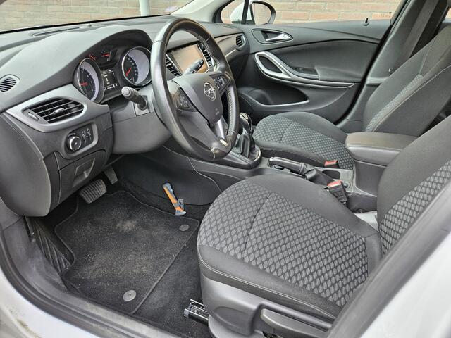 Opel ASTRA Sports Tourer 1.0 Online Edition