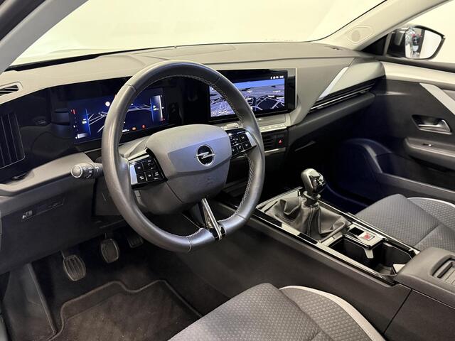 Opel ASTRA 1.2 Edition Navigatie Apple Carplay Android Auto Parkeersensoren Cruise Control Climate Control Lichtmetalen velgen