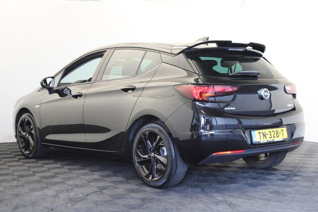 Opel ASTRA 1.4 Black Edition