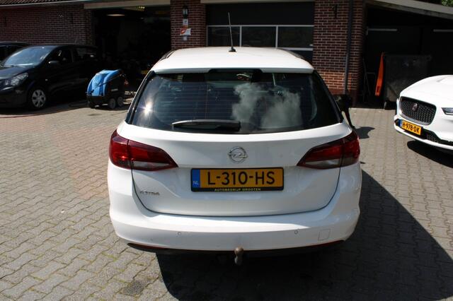 Opel ASTRA 1.4 EDITION Automaat Carplay Airco cruise