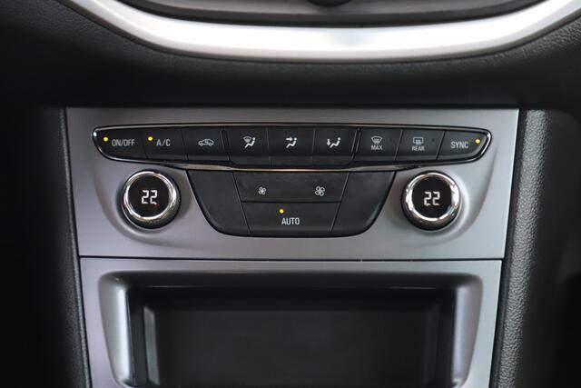 Opel ASTRA Sports Tourer 1.0 Turbo 120 Jaar Edition 105PK Navigatie Carplay Android 16 inch LMV Climate Cruise Control