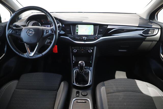 Opel ASTRA Sports Tourer 1.2 Design & Tech 131PK Navigatie Achteruitrijcamera Parkeerhulp 16 inch LMV Climate Cruise Control Carplay Android