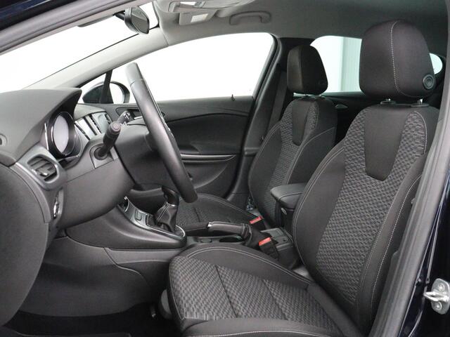 Opel ASTRA 1.0 Turbo 120 Jaar Edition Carplay | DAB radio | Bluetooth | Parkeerhulp | Navigatie | Cruise control | Climate control