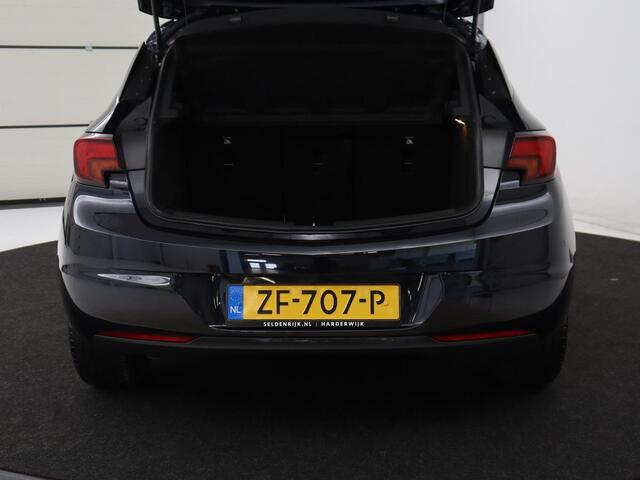 Opel ASTRA 1.0 Turbo 120 Jaar Edition Carplay | DAB radio | Bluetooth | Parkeerhulp | Navigatie | Cruise control | Climate control