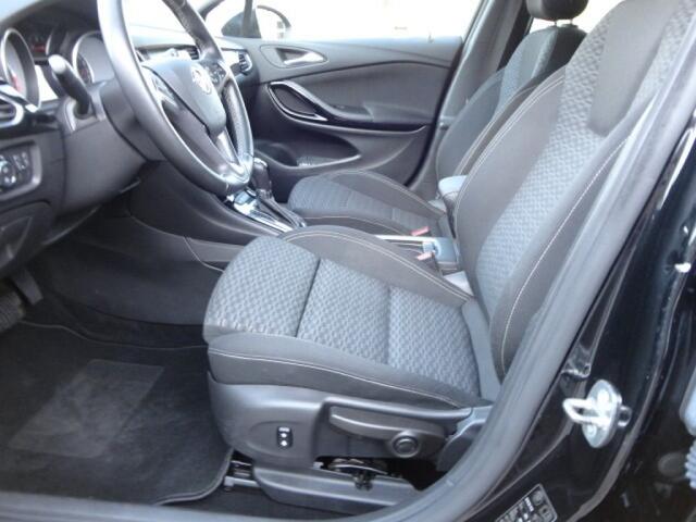 Opel ASTRA Sports Tourer 1.4 Turbo Autom. Navi Pdc