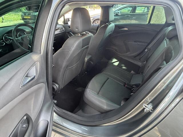 Opel ASTRA Sports Tourer 1.4 Innovation Leder Keyless stoel+ Stuur verwarming