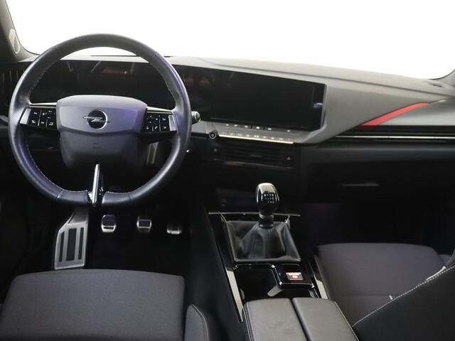 Opel ASTRA 1.2 GS Line