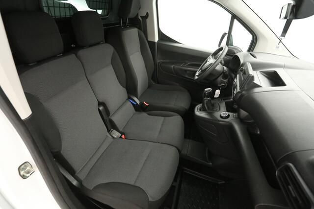 Opel COMBO 1.5D L2H1 Airco Cruise 3 Persoons Parkeersensoren Schuifdeur