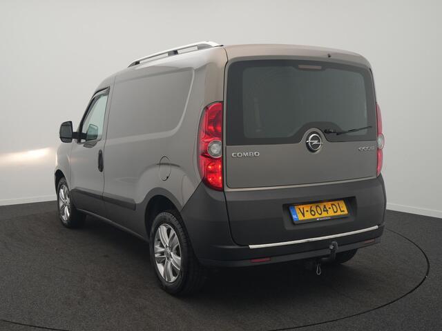 Opel COMBO 1.4 L1H1 ecoFLEX Selection - All Seasonbanden - Trekhaak