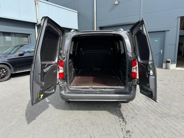 Opel COMBO 1.2 Turbo benzine L2H1 Navi Camera 3 pers.