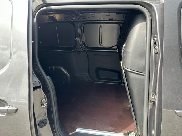 Opel COMBO 1.2 Turbo benzine L2H1 Navi Camera 3 pers.