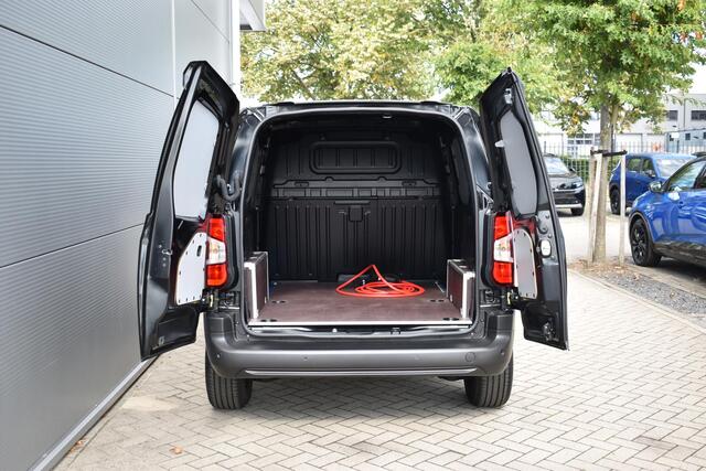 Opel COMBO Electric 136 L1 50kWh