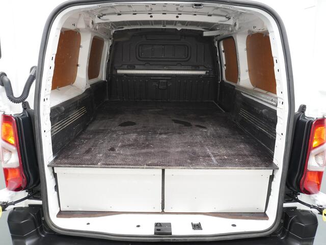 Opel COMBO 1.5D 102pk L2H1 Edition, Trekhaak, Cruise Control, Prof. Inbouw