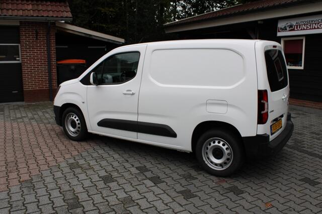 Opel COMBO 1.5D L1H1 EDITION 130PK AUTOMAAT Navi PDC Carplay Keyless