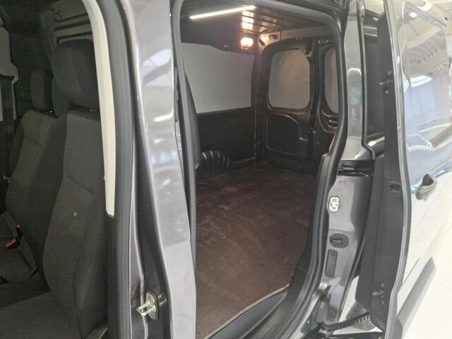 Opel COMBO L2H1 130 Pk. | Automaat | Schuifdeur links | 3-zitplaatsen | Betimmering | Stoelverwarming | Stuurverwarming | Climate Control | Apple Carplay/Android Auto | Achteruitrijcamera