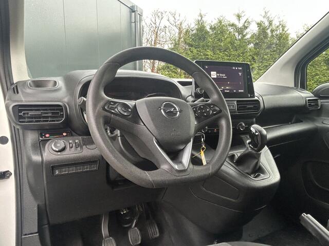 Opel COMBO 1.5D 102 PK / L2H1 / 22.719 KM !! / 1e EIG. / INRICHTING / AIRCO / CRUISE / NAVI / APPLE CARPLAY / PDC