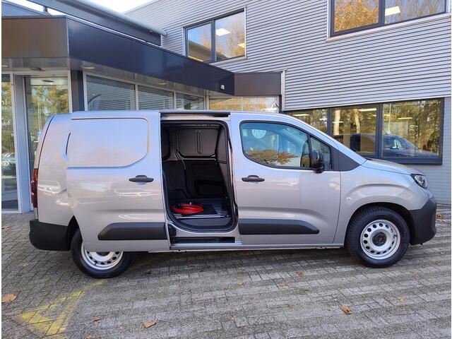 Opel COMBO Electric L2 50 kWh 136pk | 8 jaar garantie | Houten afwerking laadruimte | Multimedia | Apple Carplay | Android Auto | Achteruitrijcamera | Parkeersensoren achter | Digital cockpit | Stuurwielbediening | Reservewiel | van ¤31.329 voor ¤29.975