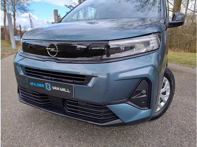 Opel COMBO Electric L1 50 kWh 136pk | 3-zits | Houten afwerking laadruimte | Trekhaak voorbereiding | Pakket Look | Climate control | Adaptieve cruise control | Lederen stuurwiel | Stuurverwarming | Multimedia | NAVI | Apple Carplay | Android Auto | Achteruitrijcame