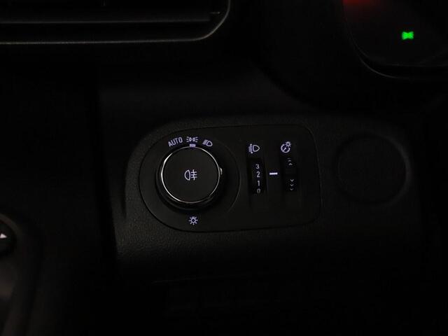 Opel COMBO 1.5D L1H1 Camera/Pdc/Navi/Carplay/Betimmering Opel Combo 1.5D L1H1 Camera/Airco/Pts achter/Navi/Apple