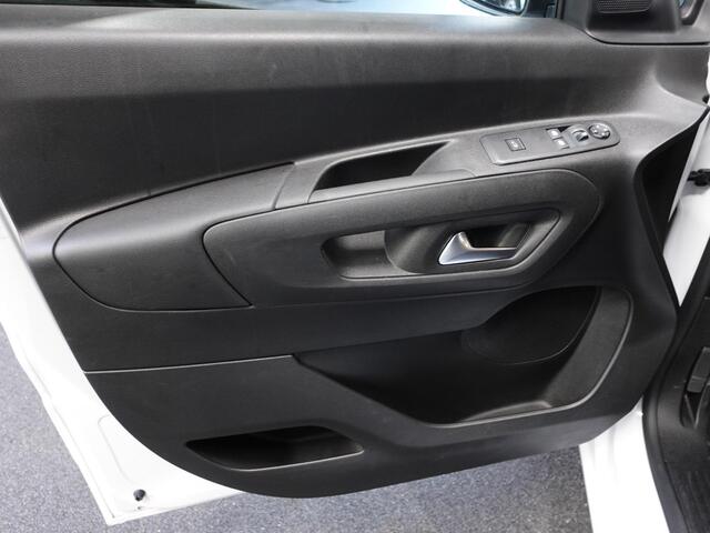 Opel COMBO 1.5D L1H1 Edition Automaat Apple Carplay / Android Auto Trekhaak Airco Cruise control