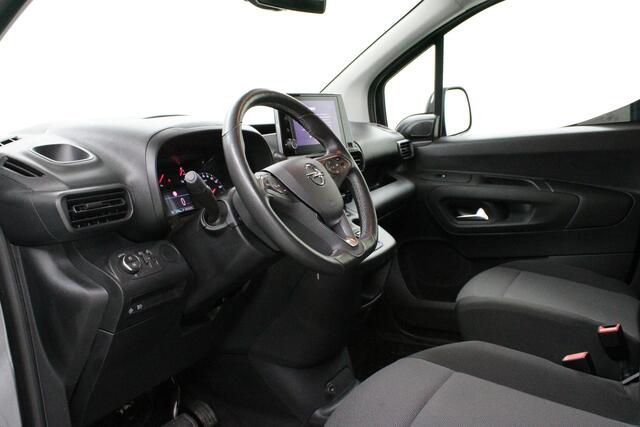 Opel COMBO Electric 136 L1 50kWh | Verwarmd Stuur / Climate / Navi / Carplay