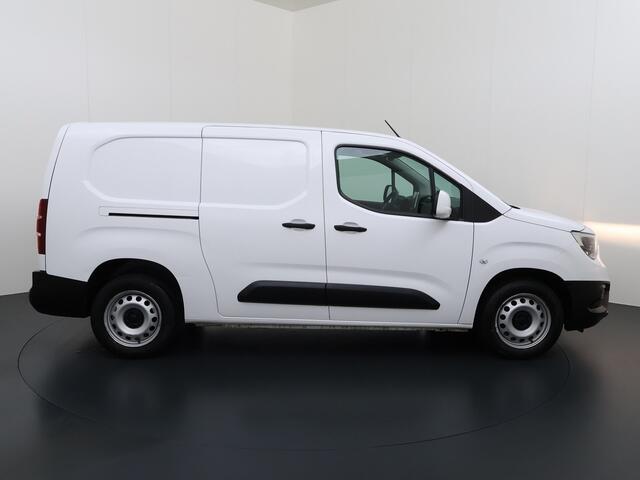 Opel COMBO 1.5D L2H1 102PK, Trekhaak, Navigatie, Cruise Control, NIEUWSTAAT
