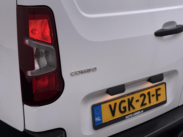 Opel COMBO 1.5D L2H1 102PK, Trekhaak, Navigatie, Cruise Control, NIEUWSTAAT