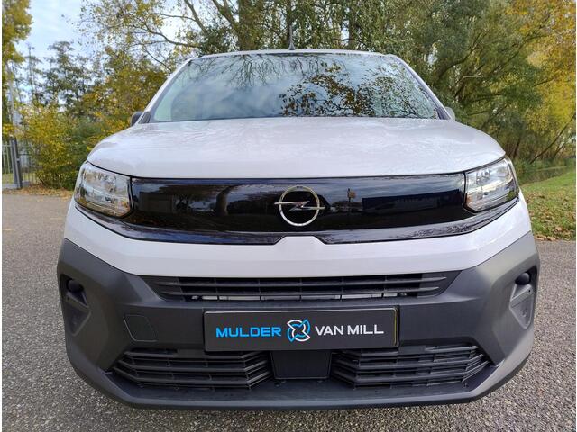 Opel COMBO Electric L1 50 kWh 136pk | 8 jaar garantie | 0% financial lease | Houten afwerking laadruimte | NAVI | Multimedia | Draadloze Apple Carplay en Android Auto | Achteruitrijcamera | Parkeersensoren voor- en achter | Dode hoek detectie | Digital cockpit | Stu