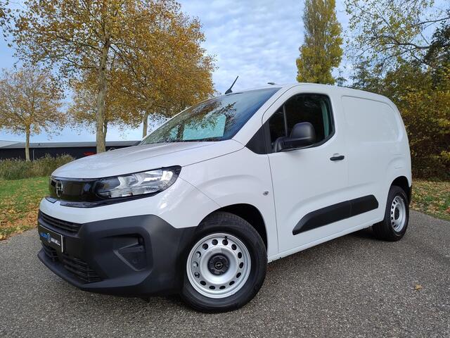 Opel COMBO Electric L1 50 kWh 136pk | ACTIE | 8 jaar garantie | Houten afwerking laadruimte | NAVI | Multimedia | Draadloze Apple Carplay en Android Auto | Achteruitrijcamera | Parkeersensoren voor- en achter | Dode hoek detectie | Digital cockpit | Stuurwielbedieni