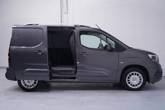 Opel COMBO 1.5D 130 pk L1H1 Edition Navi, Camera, NAP Slechts 57 dkm, Airco, Cruise Control, 1e Eigenaar