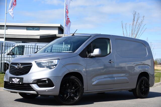 Opel COMBO 1.5D L2H1 PB Edition Camera, Cruise, Carplay, Dodehoek, 130pk, Automaat, LED, Sensoren, Clima, Keyless, Uniek!