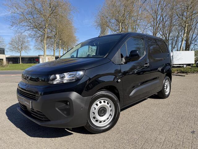 Opel COMBO Electric L1 50 kWh 136pk | ACTIE! | 8 jaar garantie | 0% financial lease | 2-zits | Warmtepomp | Full ECO LED koplampen | Multimedia | Apple Carplay | Android Auto | Achteruitrijcamera | Parkeersensoren achter | Digital cockpit | Stuurwielbediening | Best