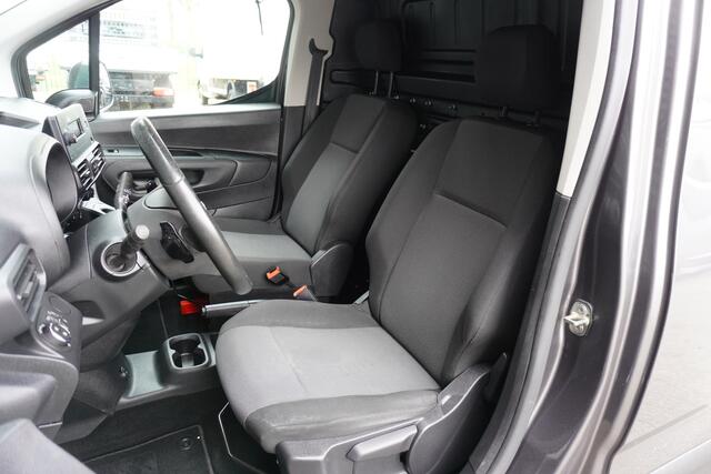 Opel COMBO 131 pk Automaat L2H1 Maxi Trekhaak Airco Cruise control Parkeersensoren 16" Velgen