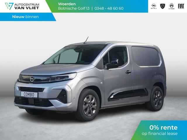 Opel COMBO TECH L1 50kWh | 0% rente | 8 jaar garantie | navigatie | Apple Carplay | camera | digitale binnenspiegel | parkeersensoren v/a | dodehoekdetectie | bumpers in kleur | Climate Control | etc.