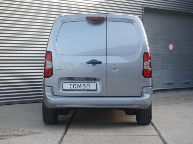 Opel COMBO TECH L1 50kWh | 8 jaar garantie | navigatie | Apple Carplay | camera | digitale binnenspiegel | parkeersensoren v/a | dodehoekdetectie | bumpers in kleur | Climate Control | etc.