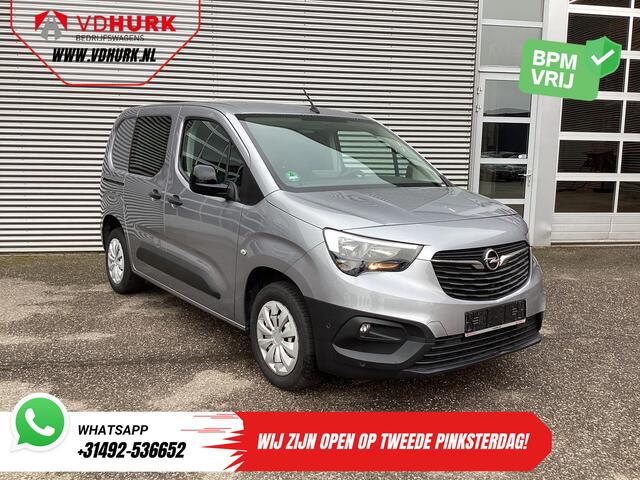 Opel COMBO 1.2 Turbo BENZINE 3Pers./ Carplay/ Navi/ Camera/ PDC/ Cruise/ Airco