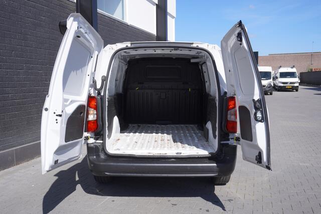 Opel COMBO 1.5 BlueHDi 100PK L2 EURO 6 - Airco - Navi - Cruise - ¤ 18.900,- Excl.