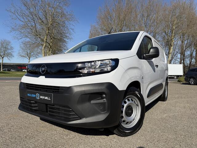 Opel COMBO Electric L2 50 kWh 136pk | 8 jaar garantie | 2-zits | Houten afwerking laadruimte | Warmtepomp | ECO LED koplampen | Verwarmbare voorstoelen | Multimedia | Draadloze Apple Carplay en Android Auto | Achteruitrijcamera | Parkeersensoren voor en achter | Dig