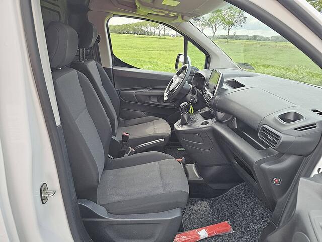 Opel COMBO 1.5D L1H1 Edition L1 Navi NAP Euro6 Airco Sidebars Imperiaal Oh-Historie 1e Eigenaar