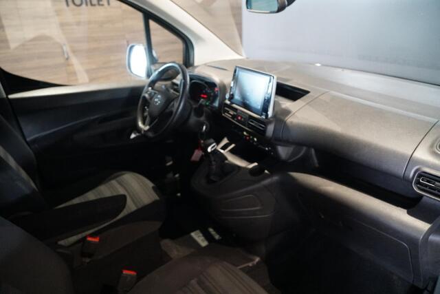 Opel COMBO TOUR 1.2 Turbo L2H1 Edition 7p. INCL. BTW + APPLE CARPLAY / TREKHAAK / CAMERA