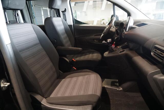 Opel COMBO TOUR 1.2 Turbo L2H1 Edition 7p. INCL. BTW + APPLE CARPLAY / TREKHAAK / CAMERA