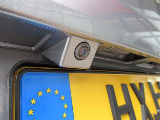 Opel COMBO TOUR 1.2 Turbo L1H1 Edition | Clima-Airco | Apple Carplay | Parkeercamera | Incl. BOVAG Garantie | Trekhaak |