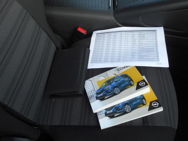 Opel COMBO TOUR 1.2 T. L1H1 Edition