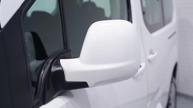 Opel COMBO TOUR 1.2 Turbo L2H1 Edition 7p. 1e Eigenaar NAP 2 x Schuifdeur Cruise 7-zitplaatsen