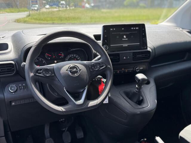 Opel COMBO TOUR 1.2 Turbo L1H1 Edition Rijklaar incl. garantie met UNIEKE KM STAND| Carplay en Android auto | PDC | Navigatie | Cruise | 2x schuifdeur | 1e eigenaar