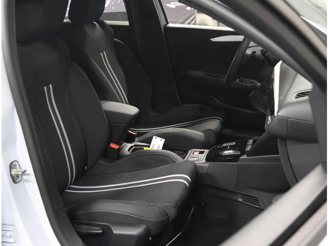 Opel CORSA 1.2 110pk Automaat Turbo Hybrid GS | Incl ¤4.724,- Korting! | Stoel/Stuurverwarming | Keyless Entry/Start | Camera | AppleCarPlay/AndroidAuto | CruiseControl | ClimateControl |