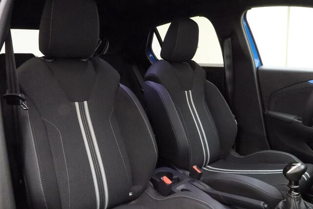 Opel CORSA 1.2 Turbo Yes | Airco | Apple carplay Androiid auto | Stoel en stuurverwarming | Sport stoelen | Zwart dak |