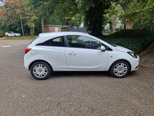 Opel CORSA 1.4 Edition, AUTOMAAT, AIRCO, nw apk, 2016